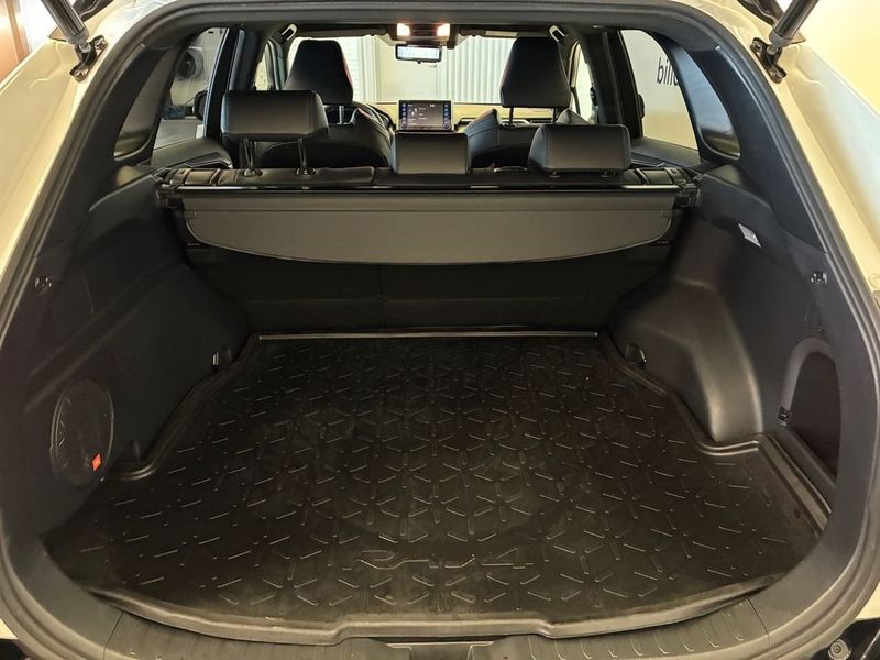 Toyota RAV4 bild 8