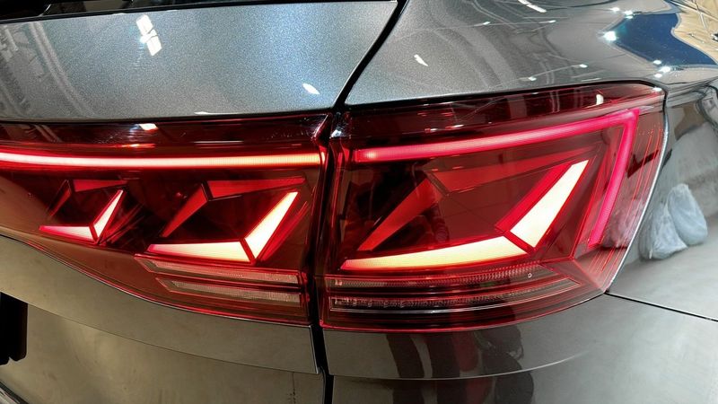 Volkswagen Touareg bild 17