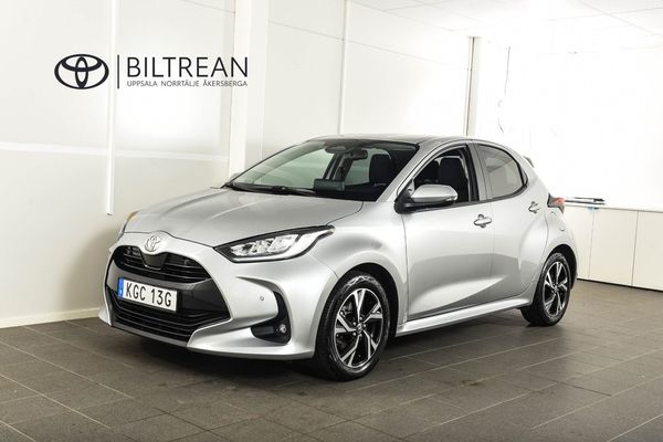 Toyota Yaris 1,5 Elhybrid Active Plus Säkerhetspaket Backkamera - 2024