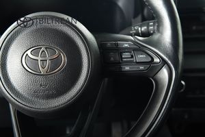 Toyota Yaris bild 12