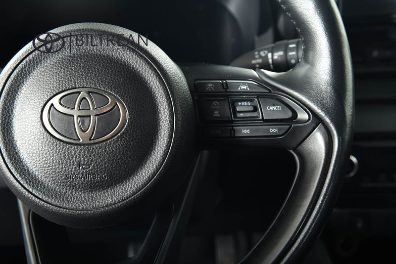 Toyota Yaris bild 12