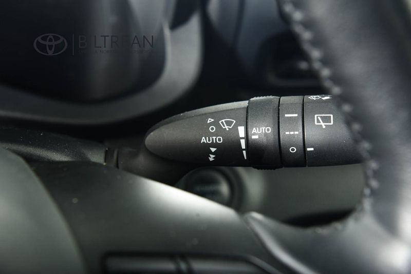Toyota Yaris bild 13