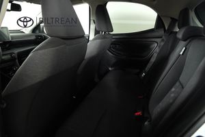 Toyota Yaris bild 8