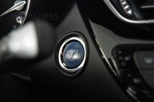 Toyota C-HR bild 15