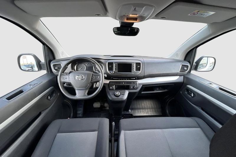 Toyota Proace bild 9