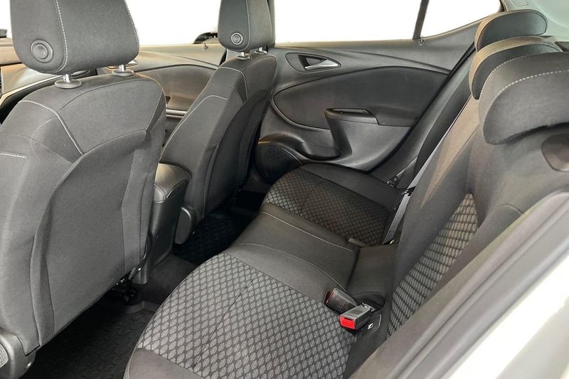 Opel Astra bild 15