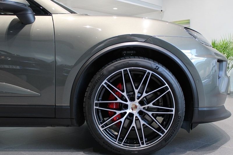 Porsche Macan bild 13