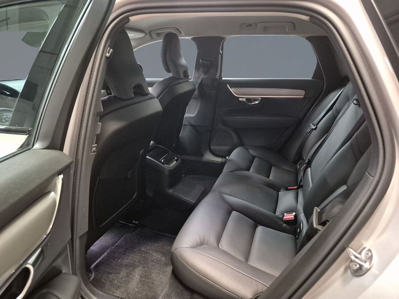Volvo V90 bild 8