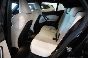 BMW iX2 bild 5