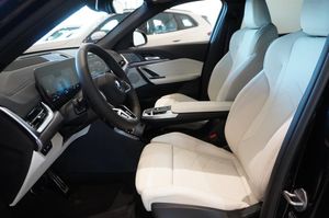 BMW iX2 bild 6