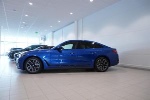 BMW i4 bild 3