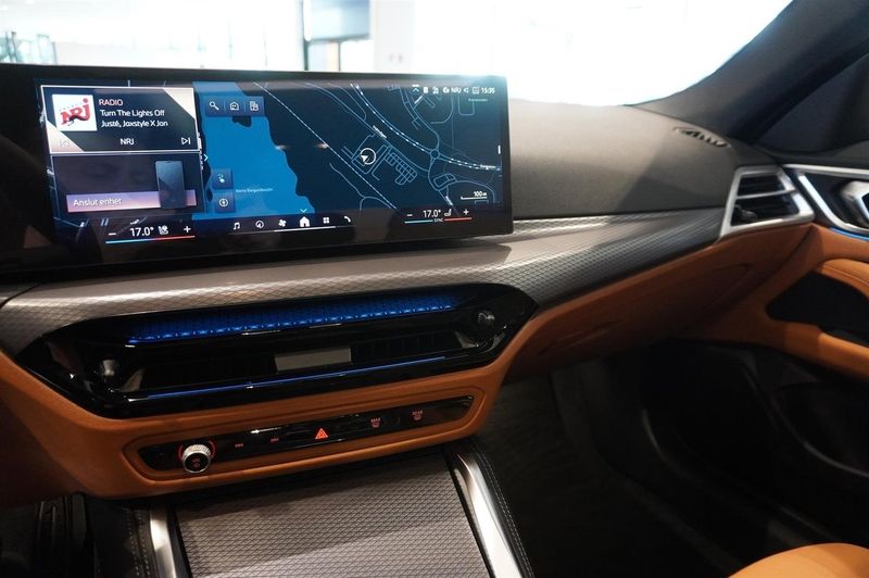 BMW i4 bild 7