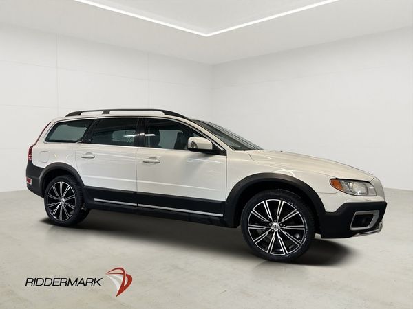 Volvo XC70 D4 AWD 163hk Dynamic Edt Drag Värm Skinn P-sens - 2013