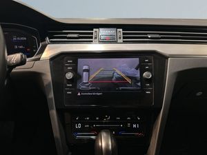 Volkswagen Passat bild 15