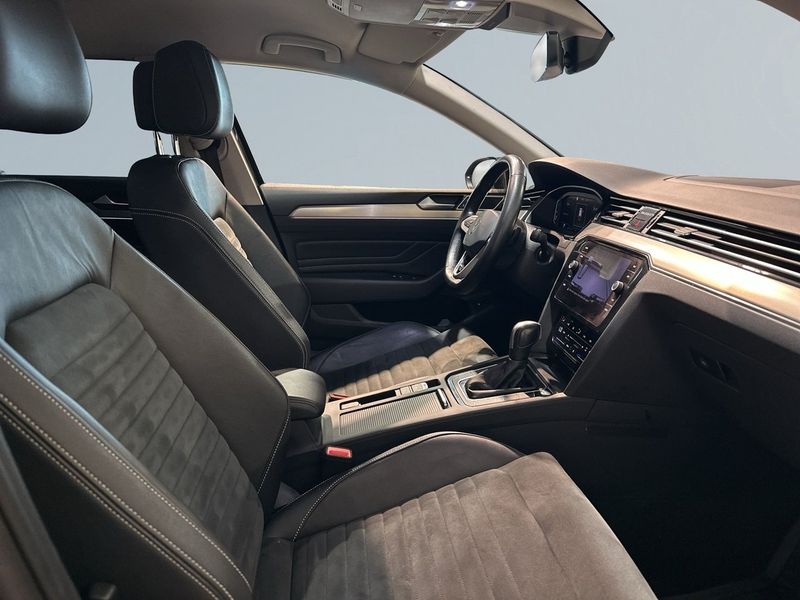 Volkswagen Passat bild 10