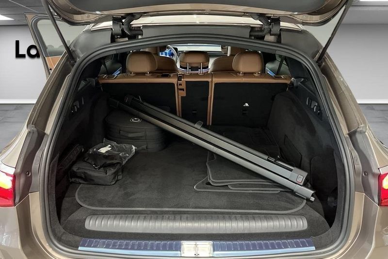Mercedes E300 bild 14