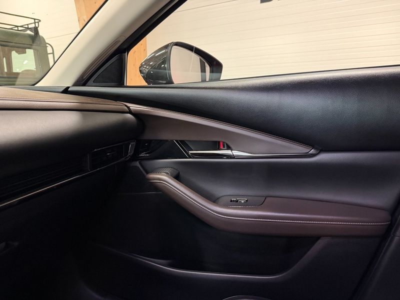 Mazda CX-30 bild 17