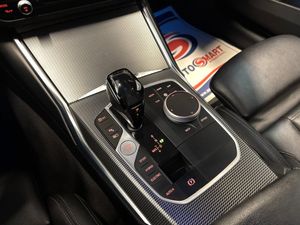 BMW 330 bild 12