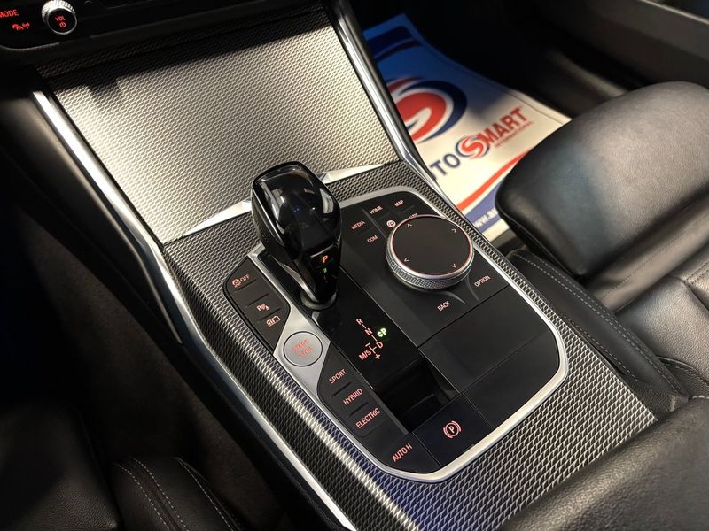 BMW 330 bild 12