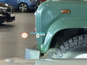 BMW 330 bild 11