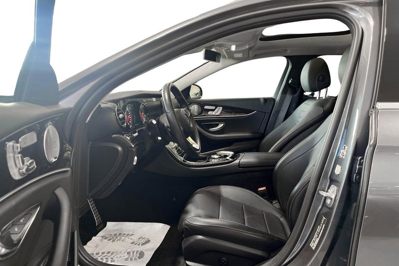 Mercedes E220 bild 6