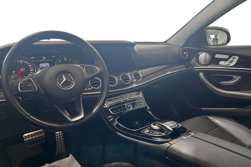 Mercedes E220 bild 8