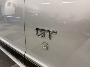 Ford Mustang bild 14