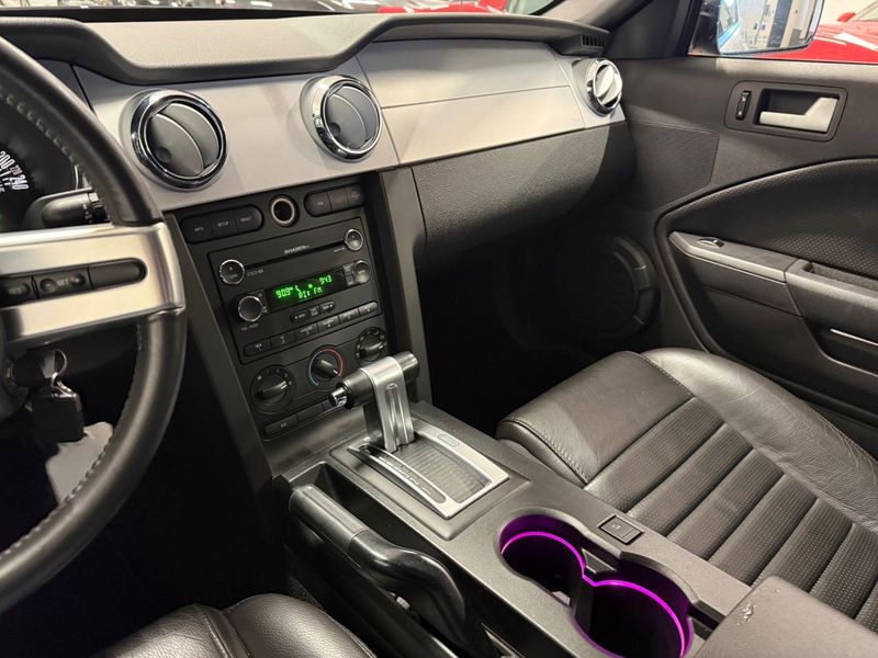 Ford Mustang bild 24