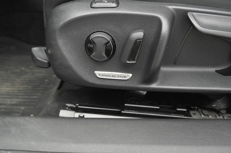 Volkswagen Passat bild 21