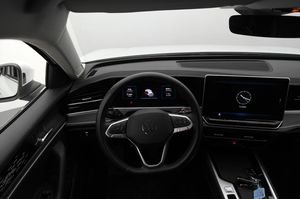 Volkswagen Passat bild 9