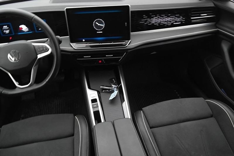 Volkswagen Passat bild 8