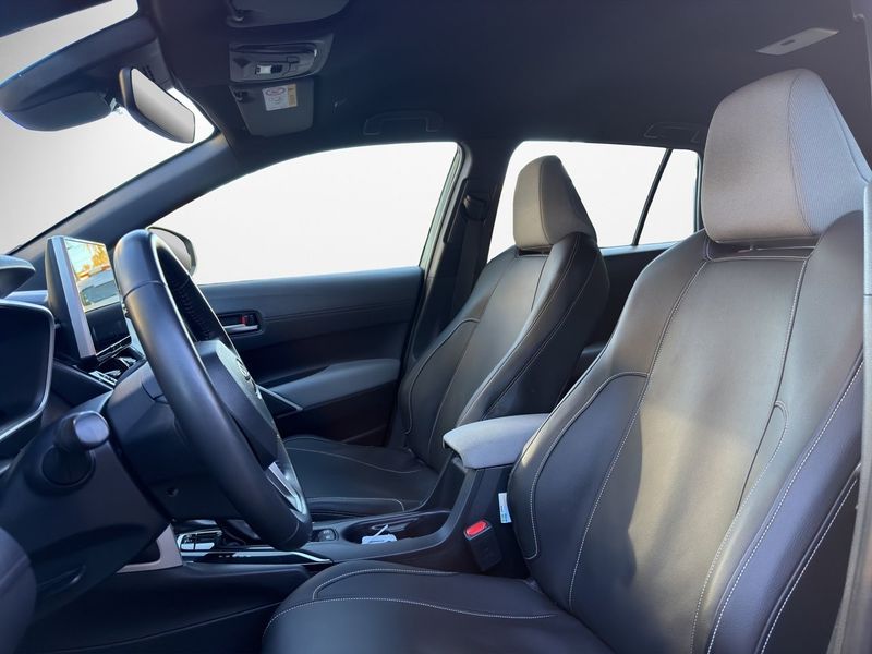 Toyota Corolla Cross bild 12