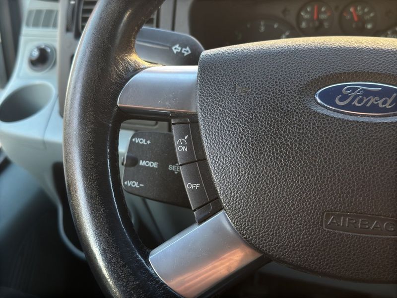 Ford Transit bild 15