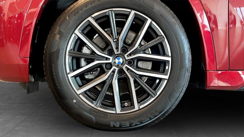 BMW X1 bild 9