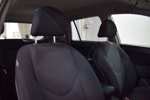 Toyota RAV4 bild 11