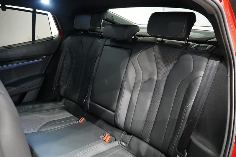 Skoda Enyaq bild 10