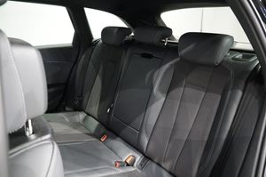Audi A4 bild 9