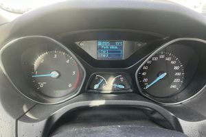 Ford Focus bild 12