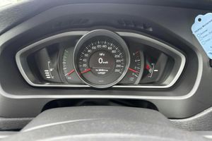 Volvo V40 bild 11