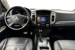 Mitsubishi Pajero bild 6