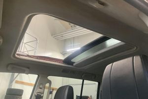 Mitsubishi Pajero bild 14