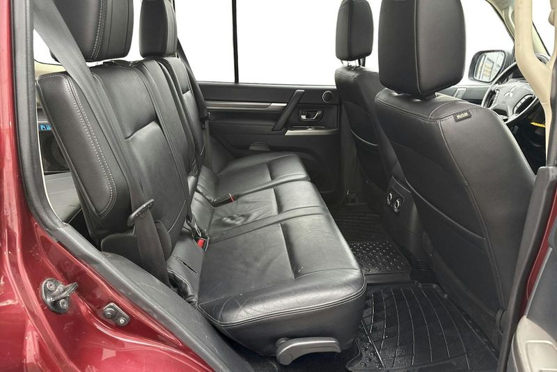 Mitsubishi Pajero bild 8