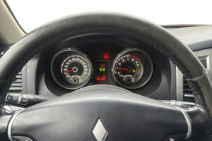 Mitsubishi Pajero bild 11