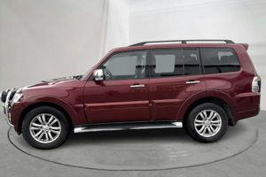 Mitsubishi Pajero bild 2