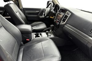 Mitsubishi Pajero bild 7