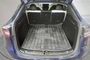 Tesla Model Y bild 9