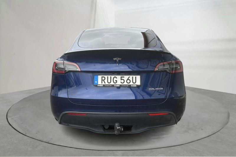 Tesla Model Y bild 5
