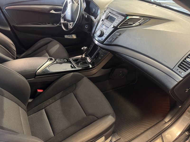 Hyundai i40 bild 7
