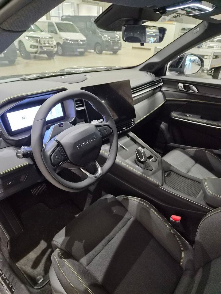 Lynk & Co 01 bild 6