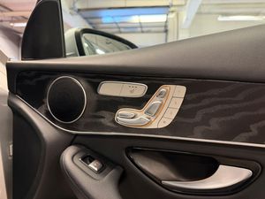 Mercedes GLC220 bild 20